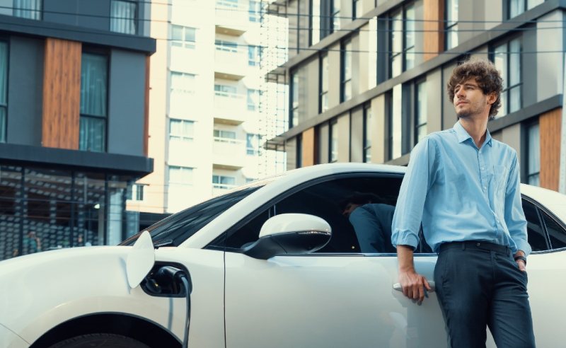 The Electric Car Revolution: 5 Reasons Why It's Taking Over the Roads