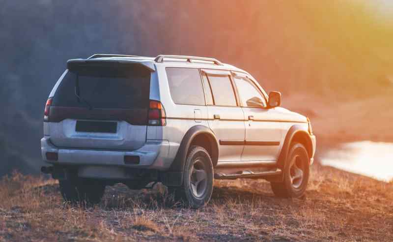 SUVs vs. Sedans: Choosing the Right Vehicle for Your Lifestyle